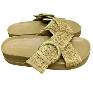 Marc Fisher Welti Sandal beachy braided details and a chunky sole Size 8.5